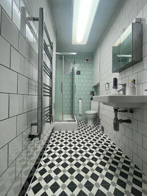 Tree Studio Apartment Barbican F3 London Exterior foto